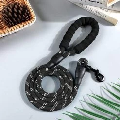 Merkloos Reflecterende Hondenriem – Nylon Hondenlijn – Honden Riem Met Fijn Handvat – Zwart – 150CM - 1,2CM Dik!