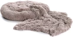 Fluffy Donut 100cm + Fluffy Deken 100x75cm - Fluffy Combinatie - Hondenmand - Hondendeken - Fluffy - Khaki - Maat L - Dogs&Co -Katten Hondenbenodigdheden Winkel 1200x613 3