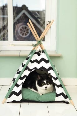 Beeztees Kioni Tipi Tent - Kattenhuis - Zwart/Wit - 50x50x70 Cm -Katten Hondenbenodigdheden Winkel 800x1200 27