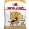 Royal Canin German Shepherd Adult 11 KG 1 Royal Canin German Shepherd Adult 11 KG -Katten Hondenbenodigdheden Winkel 880x1200