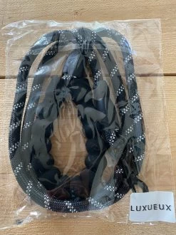 Hondenriem - Luxueux - Nieuw Verstevigd Model – Reflecterend - Voor Grote En Kleine Honden - Duurzaam Touw - Stevige Grip - Honden Trainen – Zwart - 1,50 Meter 11 Hondenriem - Luxueux - Nieuw Verstevigd Model – Reflecterend - Voor Grote En Kleine Honden - Duurzaam Touw - Stevige Grip - Honden Trainen – Zwart - 1,50 Meter -Katten Hondenbenodigdheden Winkel 899x1200