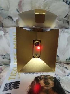 TICKLESS Teek En Vlo Afweer MINI HOND - GOUD (oplaadbare Versie Die Extra Lang Meegaat) -Katten Hondenbenodigdheden Winkel 900x1200 12